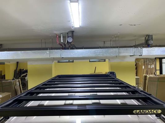 Устойчивые и стильные кровельные стойки из алюминия и нержавеющей стали для Toyota 4x4