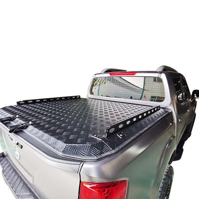 HILUX VIII N1 Твердо сдвигаемая крышка для грузовиков