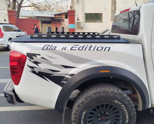 HILUX VIII N1 Твердо сдвигаемая крышка для грузовиков