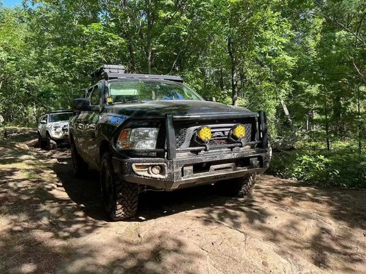 4х4 Додж Рам 1500 Передний бампер Ом оф-роуд 4runner бампер