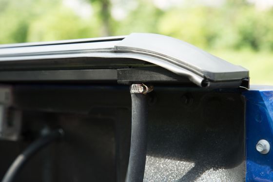 4X4 аксессуары UTE Tonneau Cover Свертываемая крыша, блокировка, водонепроницаемая для Nissan