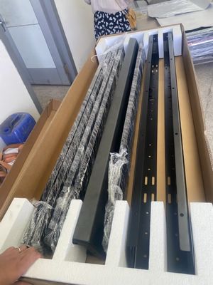 Улучшите внедорожные возможности вашего LC200 с помощью комплекта кровельных стойки Slimline II