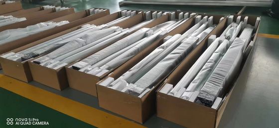 Улучшите внедорожные возможности вашего LC200 с помощью комплекта кровельных стойки Slimline II