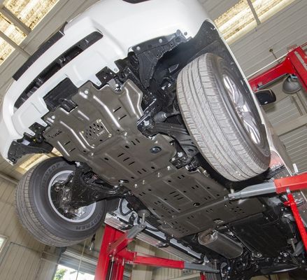 Nissan Patrol Y62 Скид-пластинка топливного бака для защиты автомобиля под кузовом