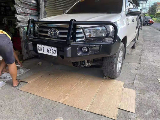 Светодиодный светильник и установка лопатки лопатки передний бампер для Toyota Hilux D-Ring включен