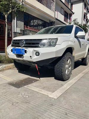 Volkswagen Amarok Автозапчасти Стальная лебедка Буль-бар Передний бампер с носителем шин