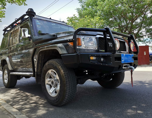 Добавьте стиль и функциональность к вашему Toyota LC79 с задним бампером и носителем шин