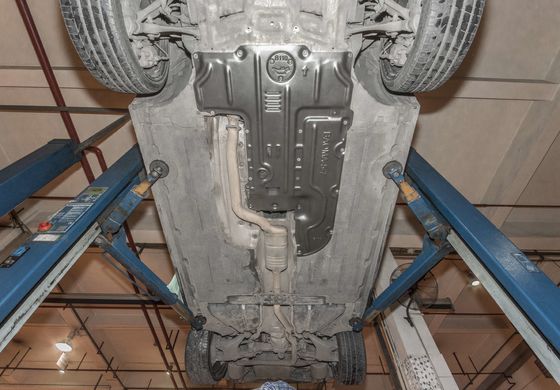 BMW 5 серии 7 серии Под машиной броня защита двигателя защитная плита радиатор перевод корпус скид-плита