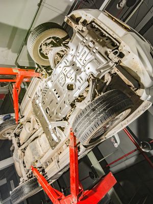 Синяя защитная панель двигателя D-Max II для внешнего аксессуара ISUZU MU-X и D-MAX 4x4